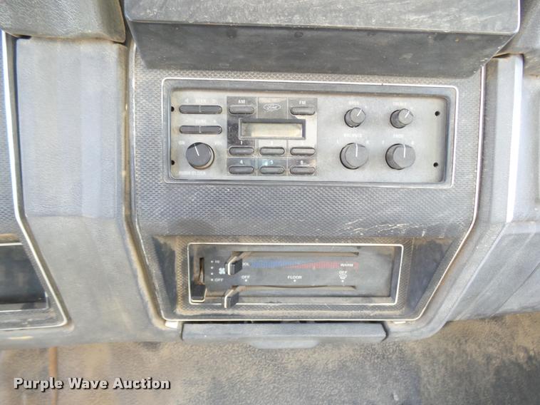 image for item DA4611 1994 Ford F700 fuel truck