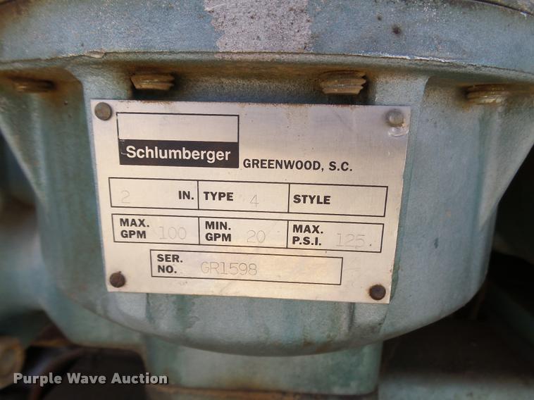 image for item DA4611 1994 Ford F700 fuel truck