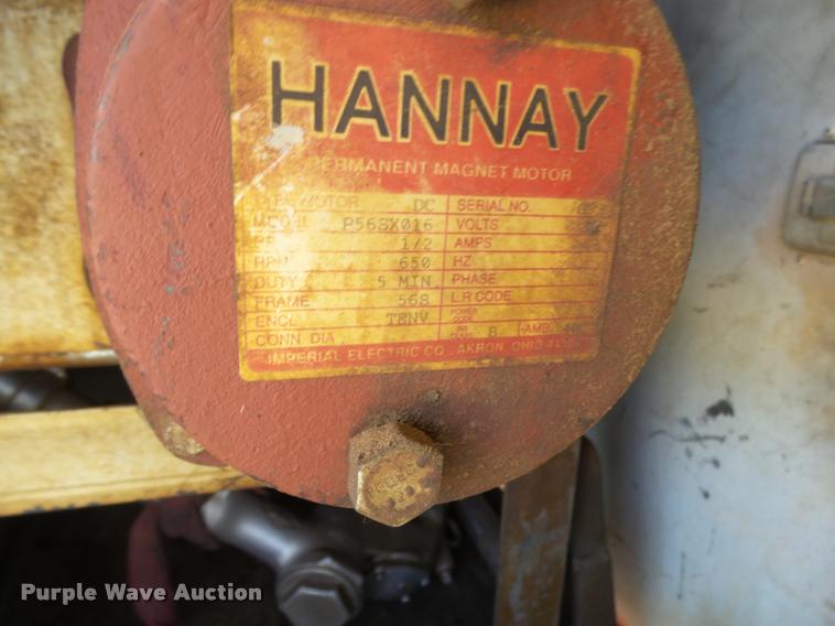 image for item DA4611 1994 Ford F700 fuel truck