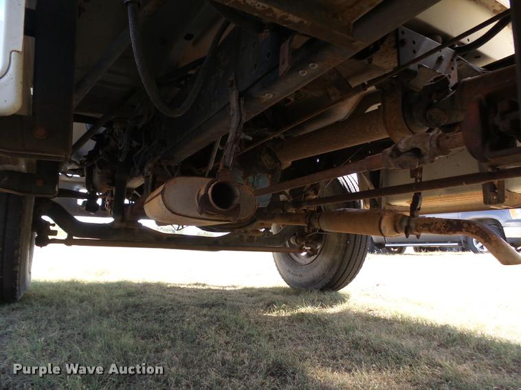 image for item DA4611 1994 Ford F700 fuel truck