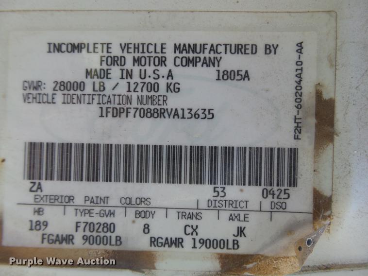 image for item DA4611 1994 Ford F700 fuel truck