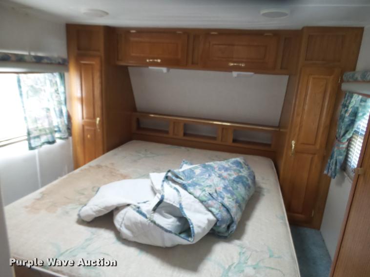 image for item DA4658 2000 Jayco Eagle camper