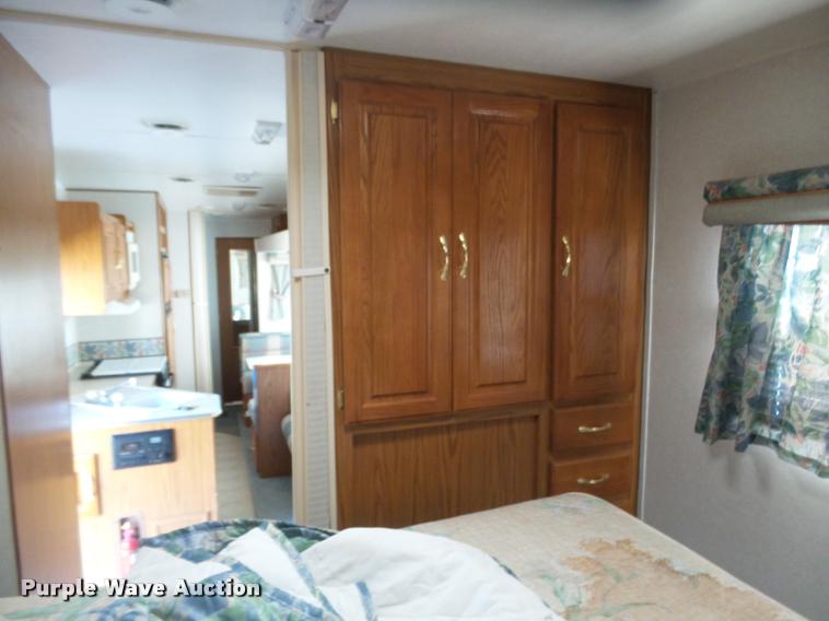 image for item DA4658 2000 Jayco Eagle camper