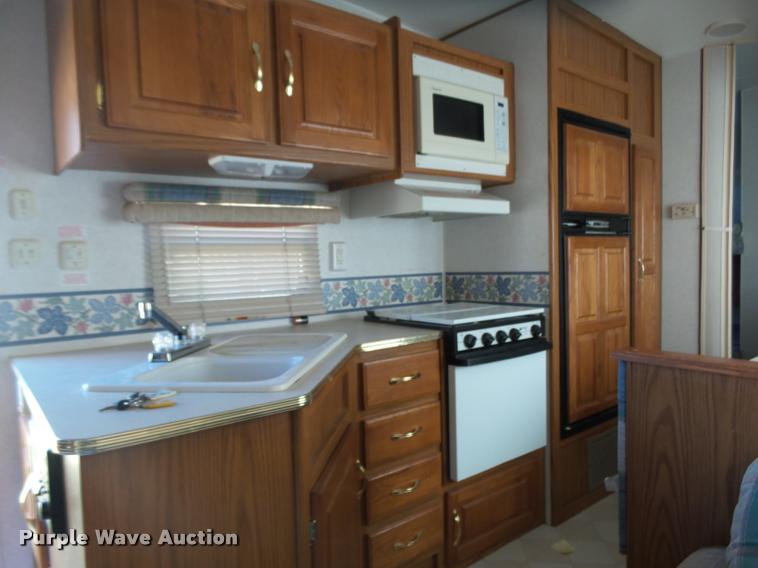 image for item DA4658 2000 Jayco Eagle camper