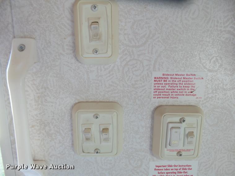 image for item DA4658 2000 Jayco Eagle camper