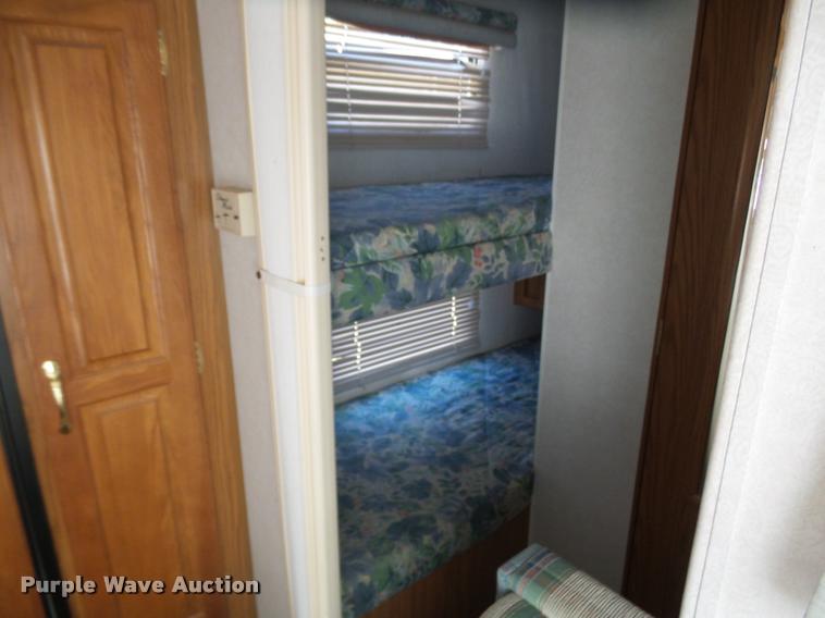 image for item DA4658 2000 Jayco Eagle camper