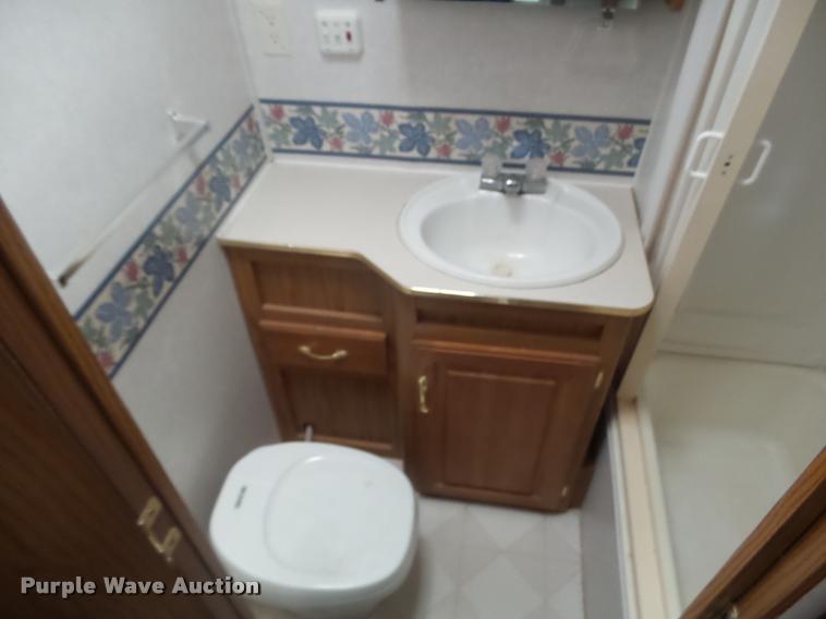 image for item DA4658 2000 Jayco Eagle camper