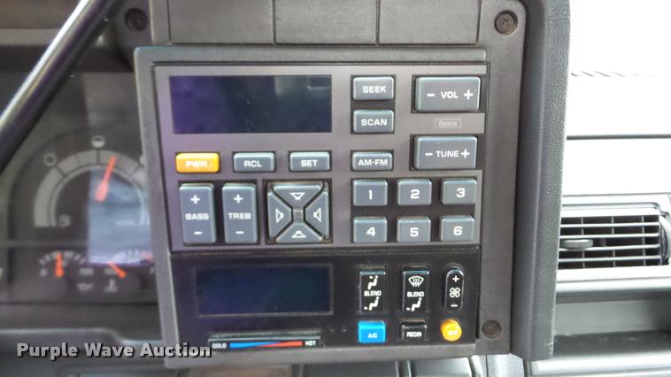 image for item DA8971 1995 GMC TopKick dump truck