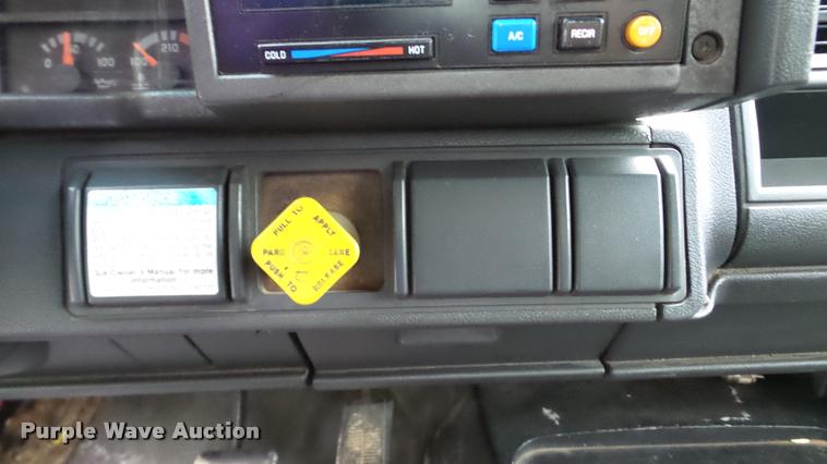 image for item DA8971 1995 GMC TopKick dump truck