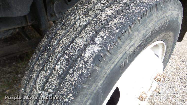 image for item DA8971 1995 GMC TopKick dump truck