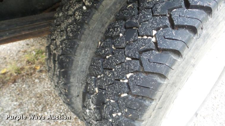 image for item DA8971 1995 GMC TopKick dump truck