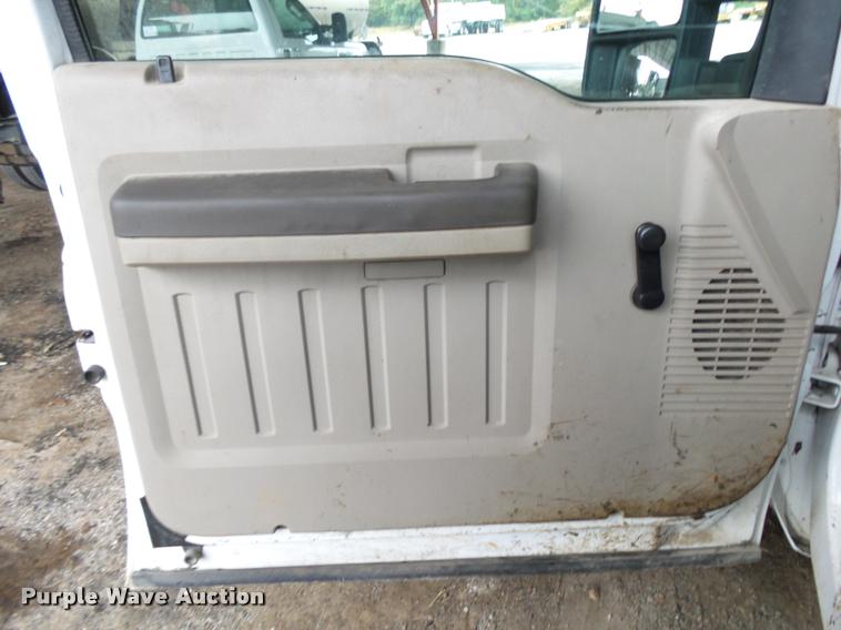 image for item K1081 2009 Ford F250 Super Duty SuperCab pickup truck