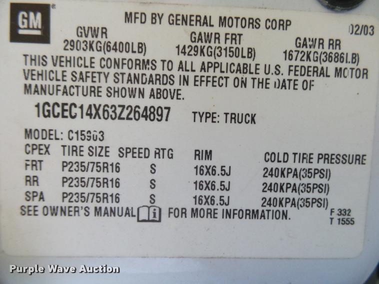 image for item K1083 2003 Chevrolet Silverado 1500 pickup truck