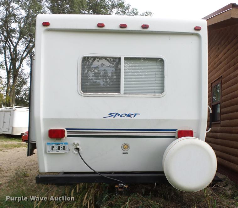 image for item K1439 2002 KZ Sport 2451 camper