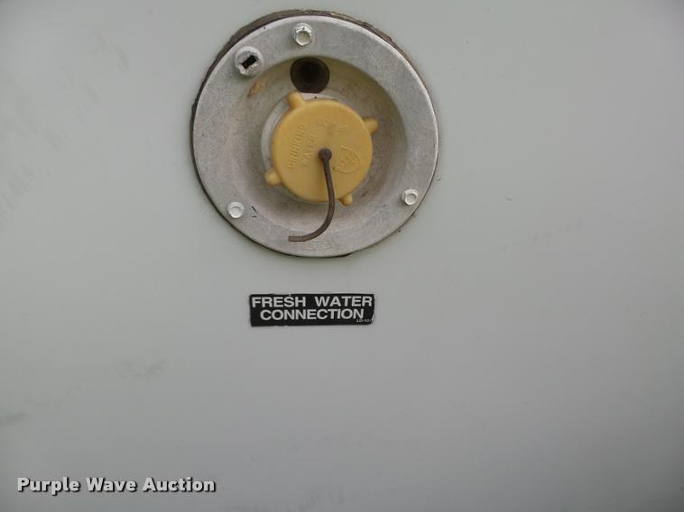 image for item K1439 2002 KZ Sport 2451 camper