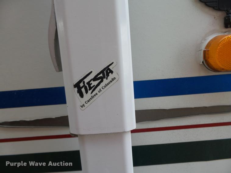 image for item K1439 2002 KZ Sport 2451 camper