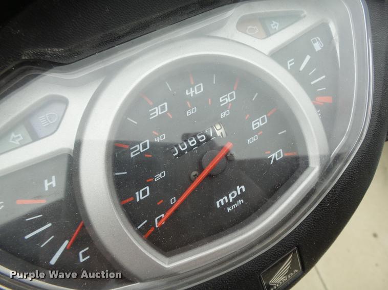 image for item K1442 2010 Honda Elite NHX100WH scooter