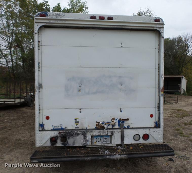 image for item K1447 1989 Chevrolet Grumman delivery truck