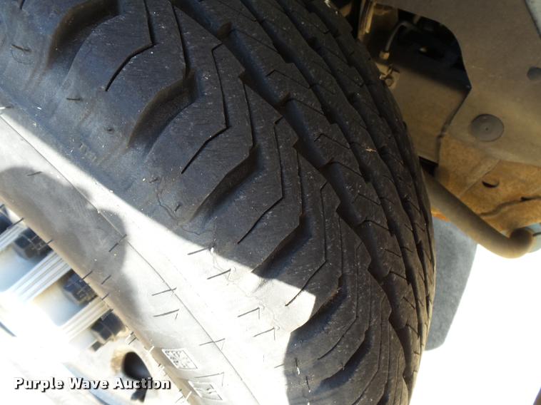 image for item K3464 2006 Chevrolet Express 3500 van