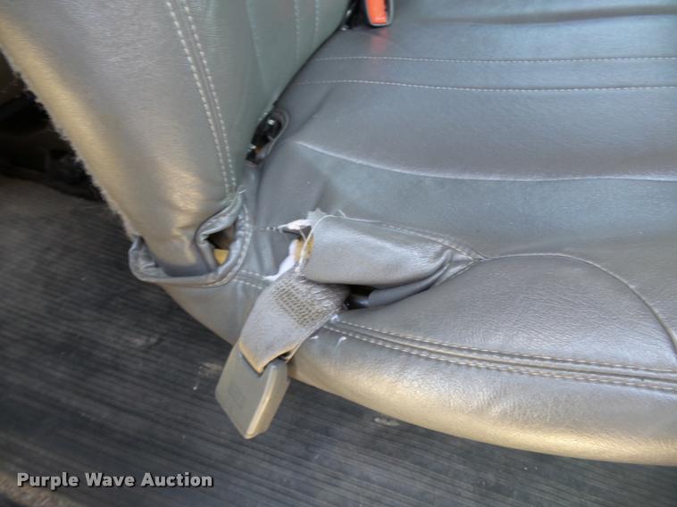 image for item K3465 2010 Chevrolet Express 3500 van