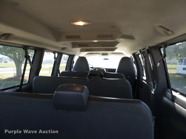 image for item K3465 2010 Chevrolet Express 3500 van