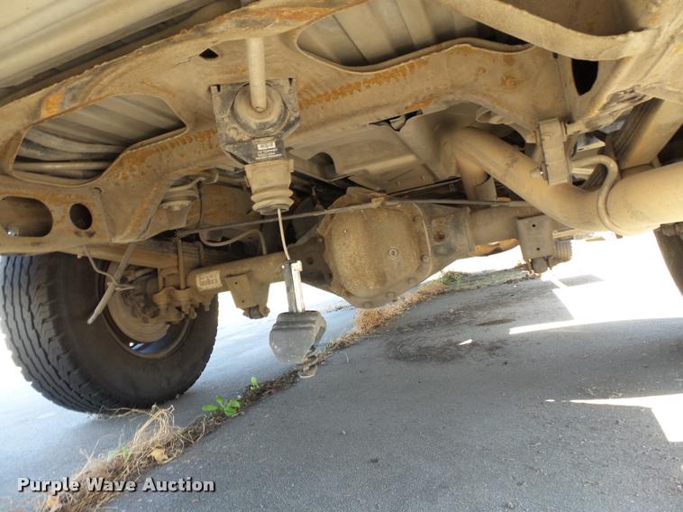 image for item K3466 2006 Chevrolet Express 3500 van