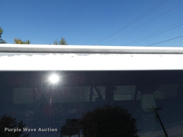 image for item K3466 2006 Chevrolet Express 3500 van