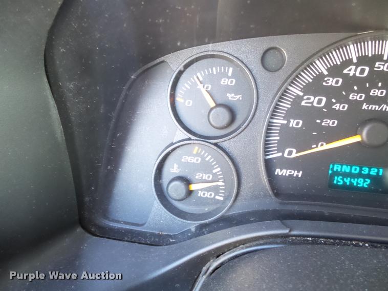 image for item K3466 2006 Chevrolet Express 3500 van