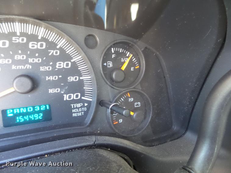 image for item K3466 2006 Chevrolet Express 3500 van