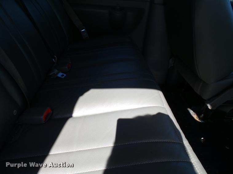 image for item K3466 2006 Chevrolet Express 3500 van