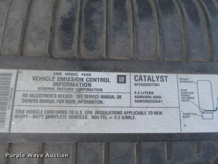 image for item K3466 2006 Chevrolet Express 3500 van