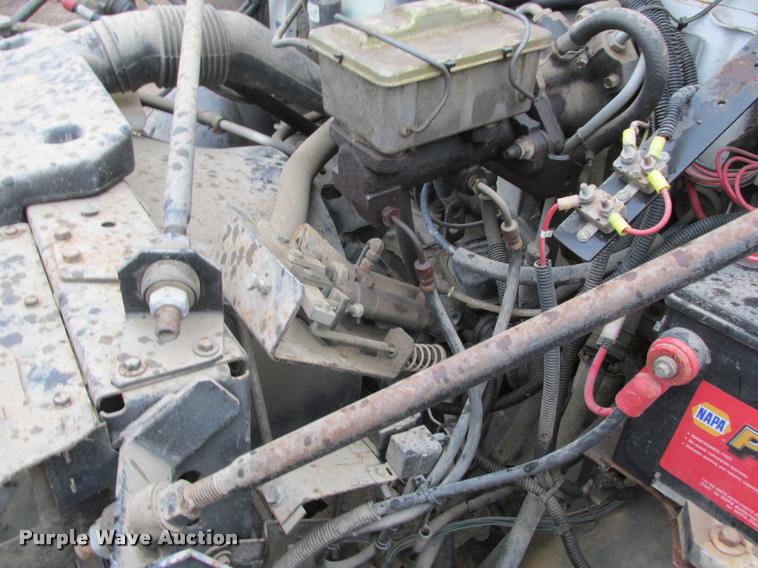 image for item K4222 1995 Chevrolet C30HD delivery van