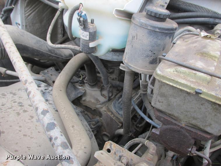 image for item K4222 1995 Chevrolet C30HD delivery van