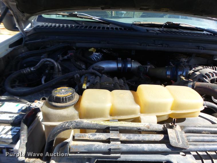 image for item K5658 1999 Ford F350 Super Duty pickup truck cab and chassis