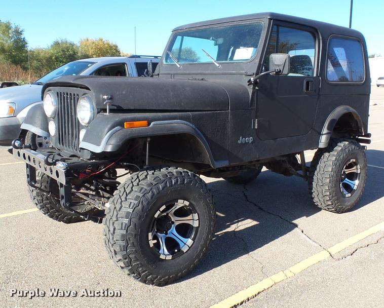 image for item K8113 1982 Jeep CJ7