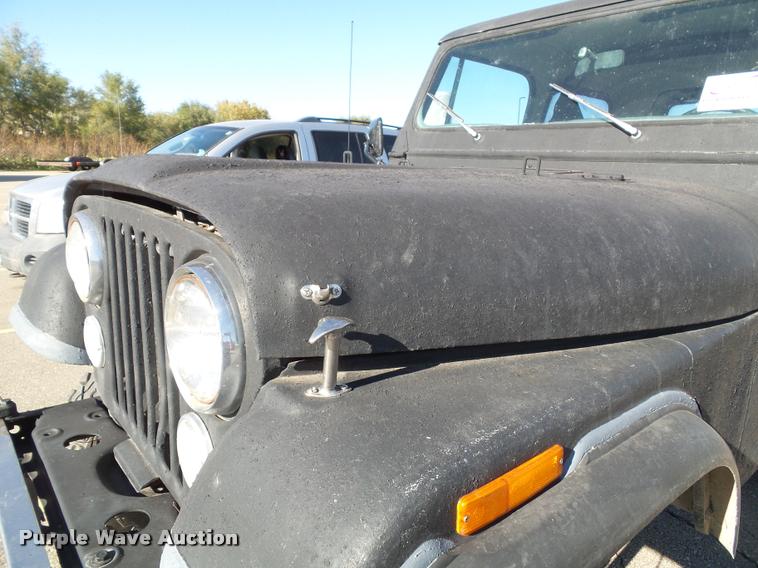 image for item K8113 1982 Jeep CJ7