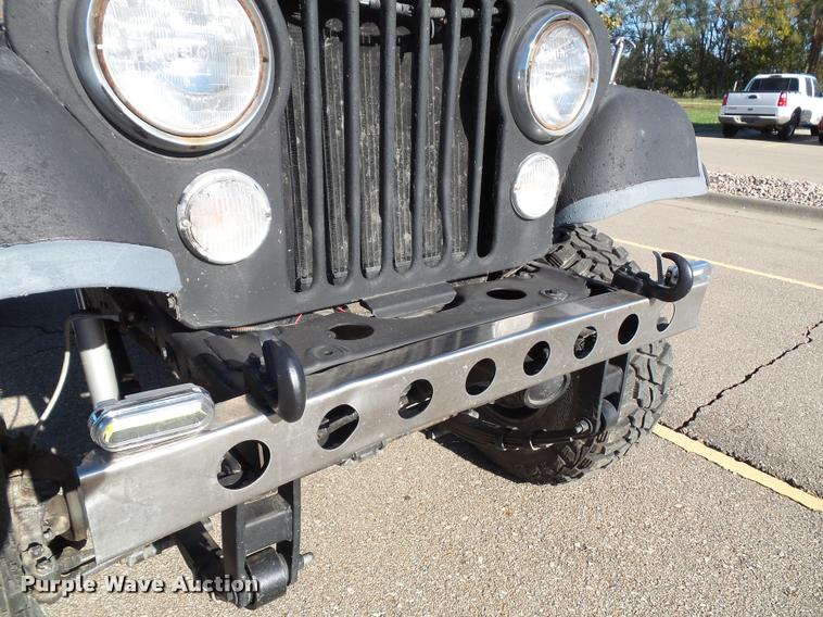 image for item K8113 1982 Jeep CJ7