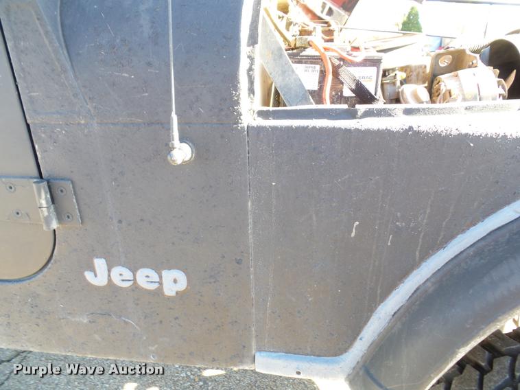 image for item K8113 1982 Jeep CJ7