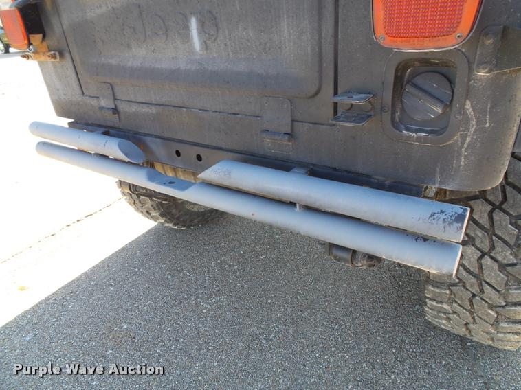 image for item K8113 1982 Jeep CJ7