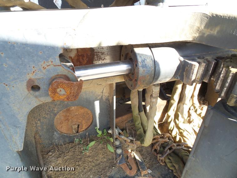 image for item K8131 2001 Bobcat 863 skid steer with backhoe attachment