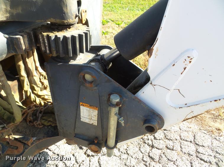 image for item K8131 2001 Bobcat 863 skid steer with backhoe attachment