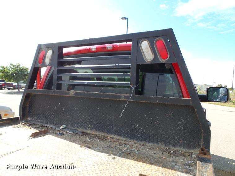 image for item K8164 2003 Dodge Ram 2500 flatbed pickup truck