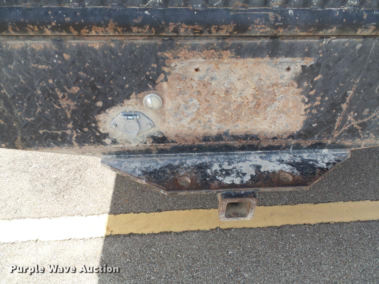 image for item K8164 2003 Dodge Ram 2500 flatbed pickup truck