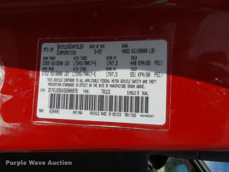 image for item K8164 2003 Dodge Ram 2500 flatbed pickup truck