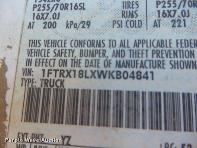 image for item L1709 1998 Ford F150 SuperCab pickup truck