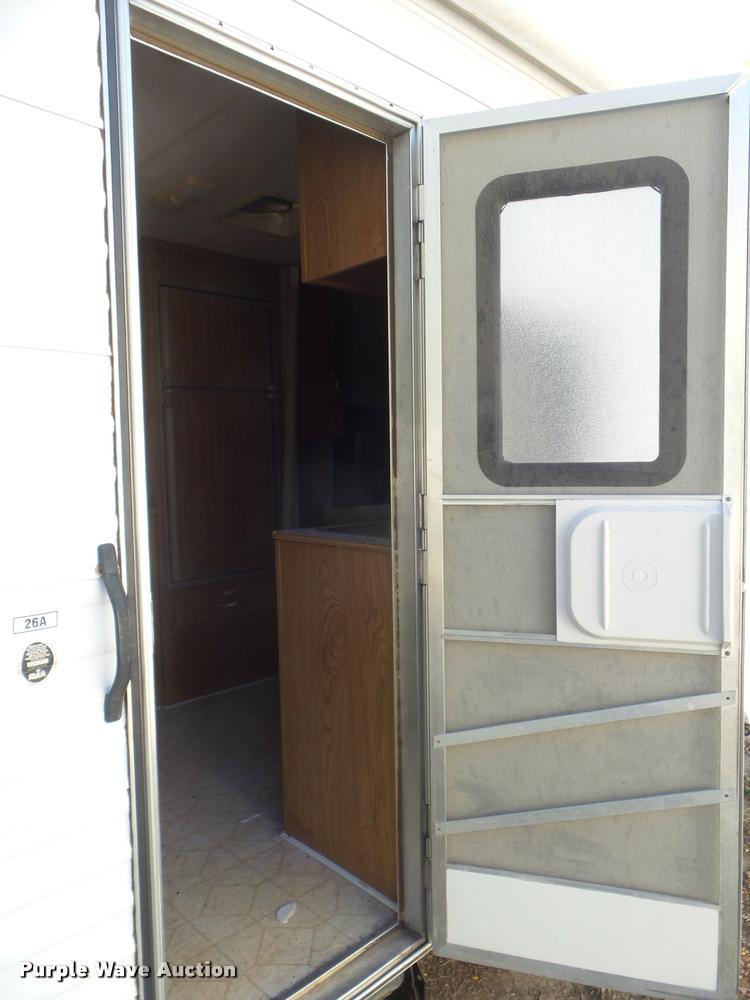 image for item L1721 1998 Prowler camper