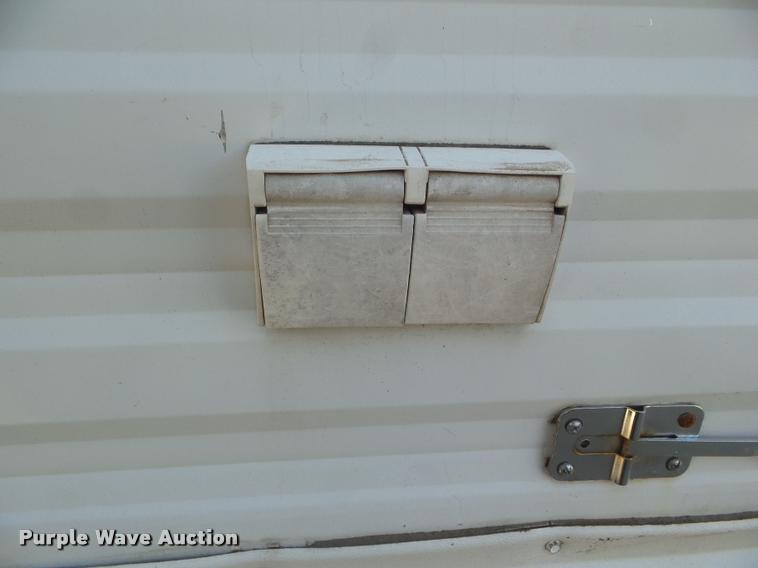 image for item L1722 1996 Keystone sprinter camper