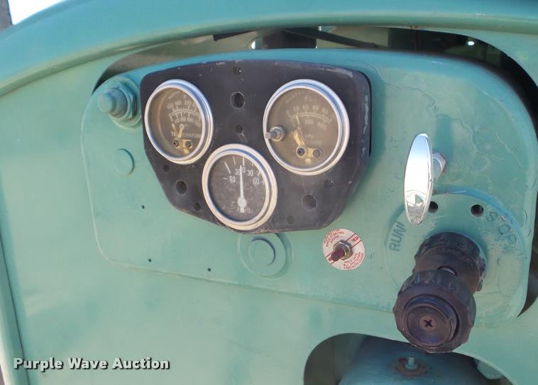 image for item L1723 Detroit pump engine trailer