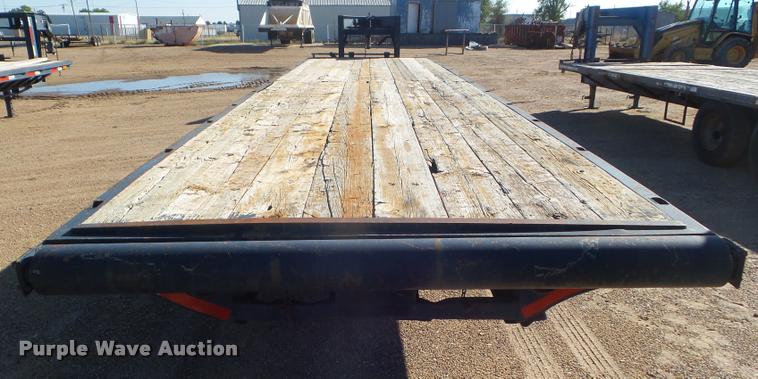 image for item L1733 1989 J-Rod equipment trailer