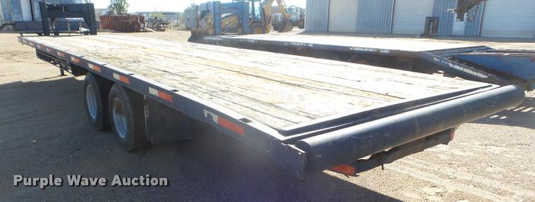 image for item L1733 1989 J-Rod equipment trailer